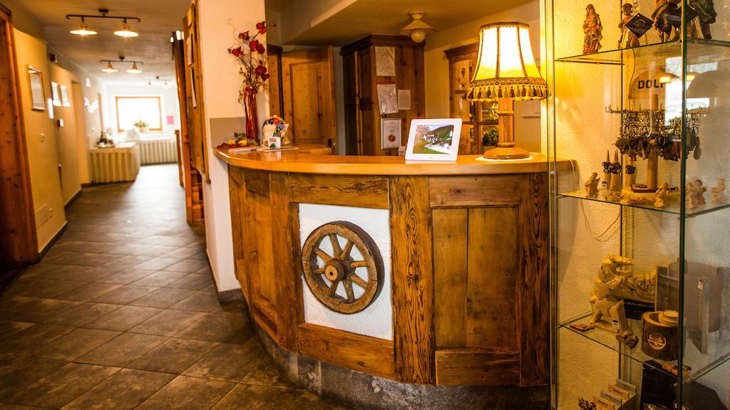 Hotel Restaurant Schaurhof 비피테노 외부 사진