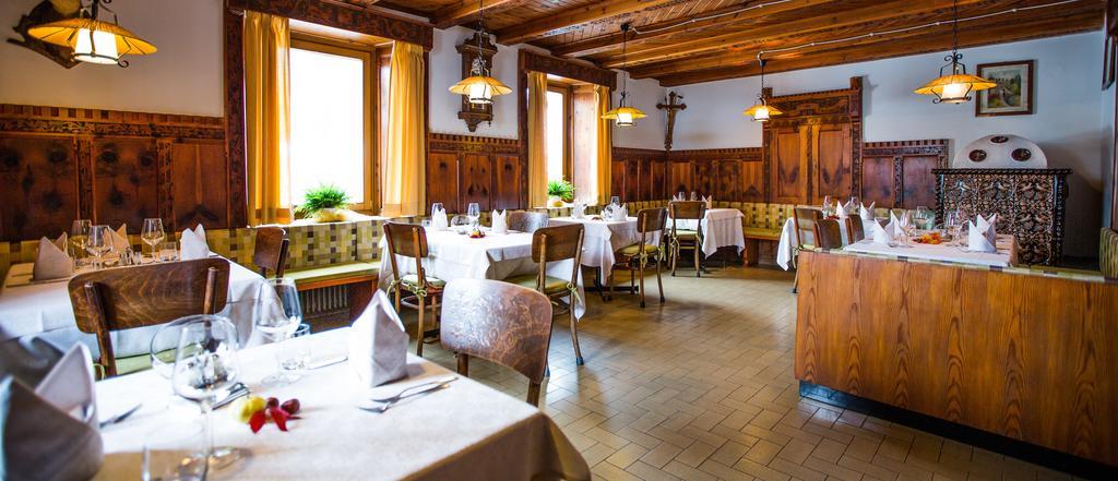 Hotel Restaurant Schaurhof 비피테노 외부 사진